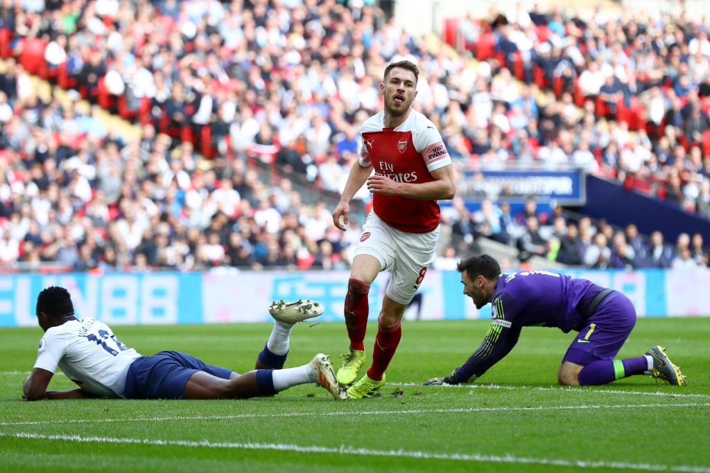 包含赛地聚焦：欧超杯今晨热度飙升，夏洛特黄蜂扳平良机，态度坚定，纪律约束更严格的词条